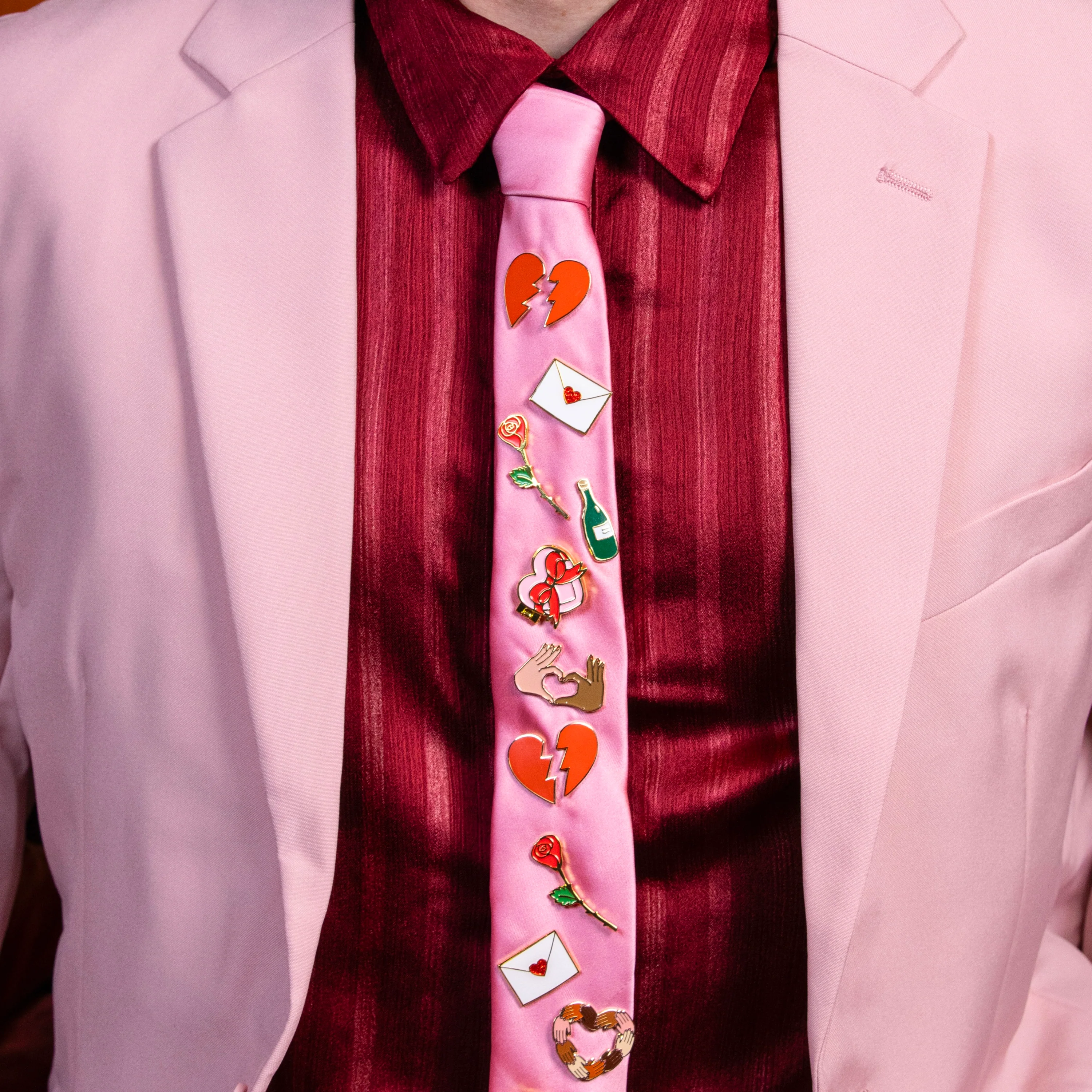 Pin's Boite de Chocolats - Image 3