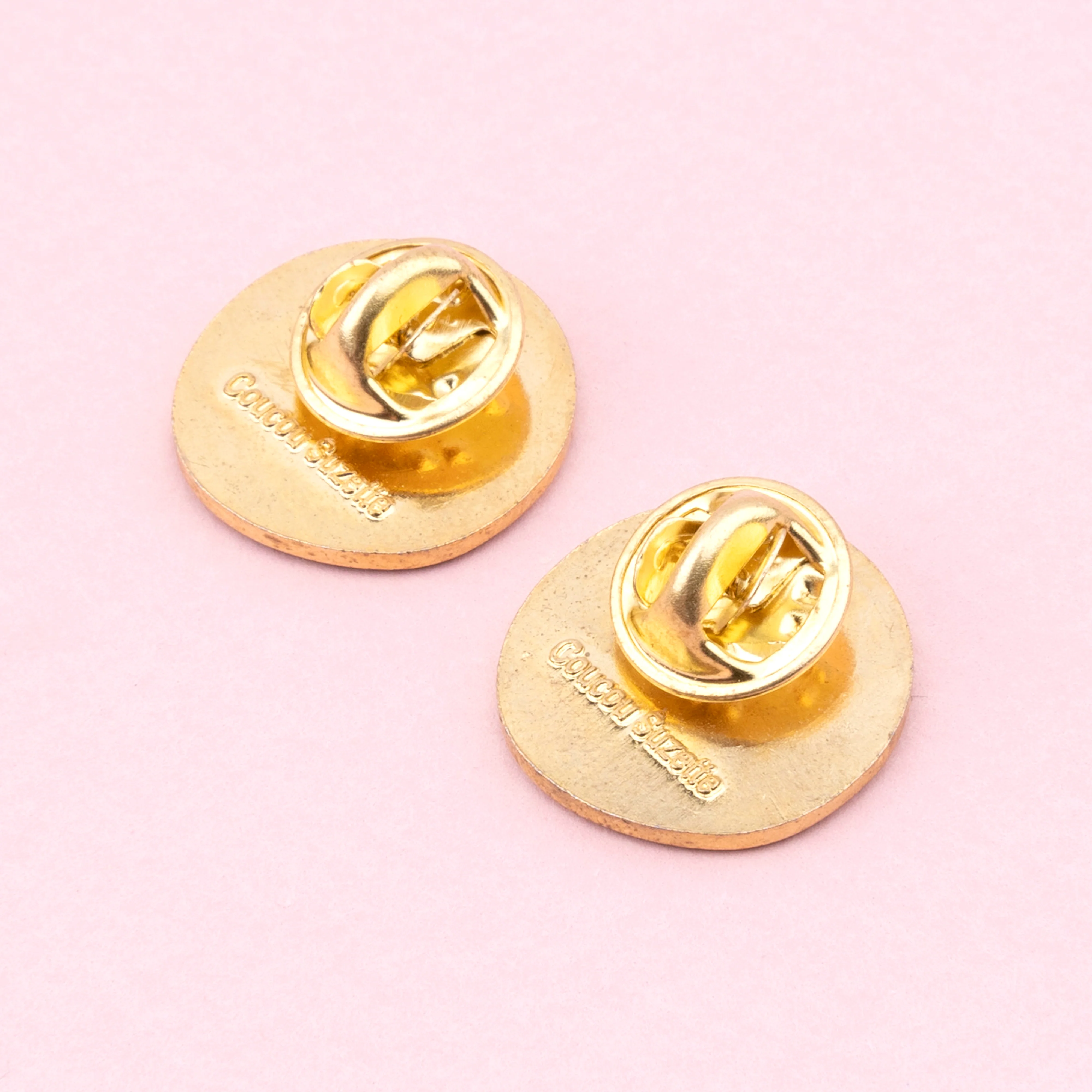 Pin's Seins - Noir - Image 3